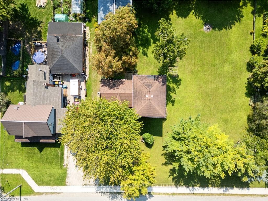 71 ALBERT Street photo 31
