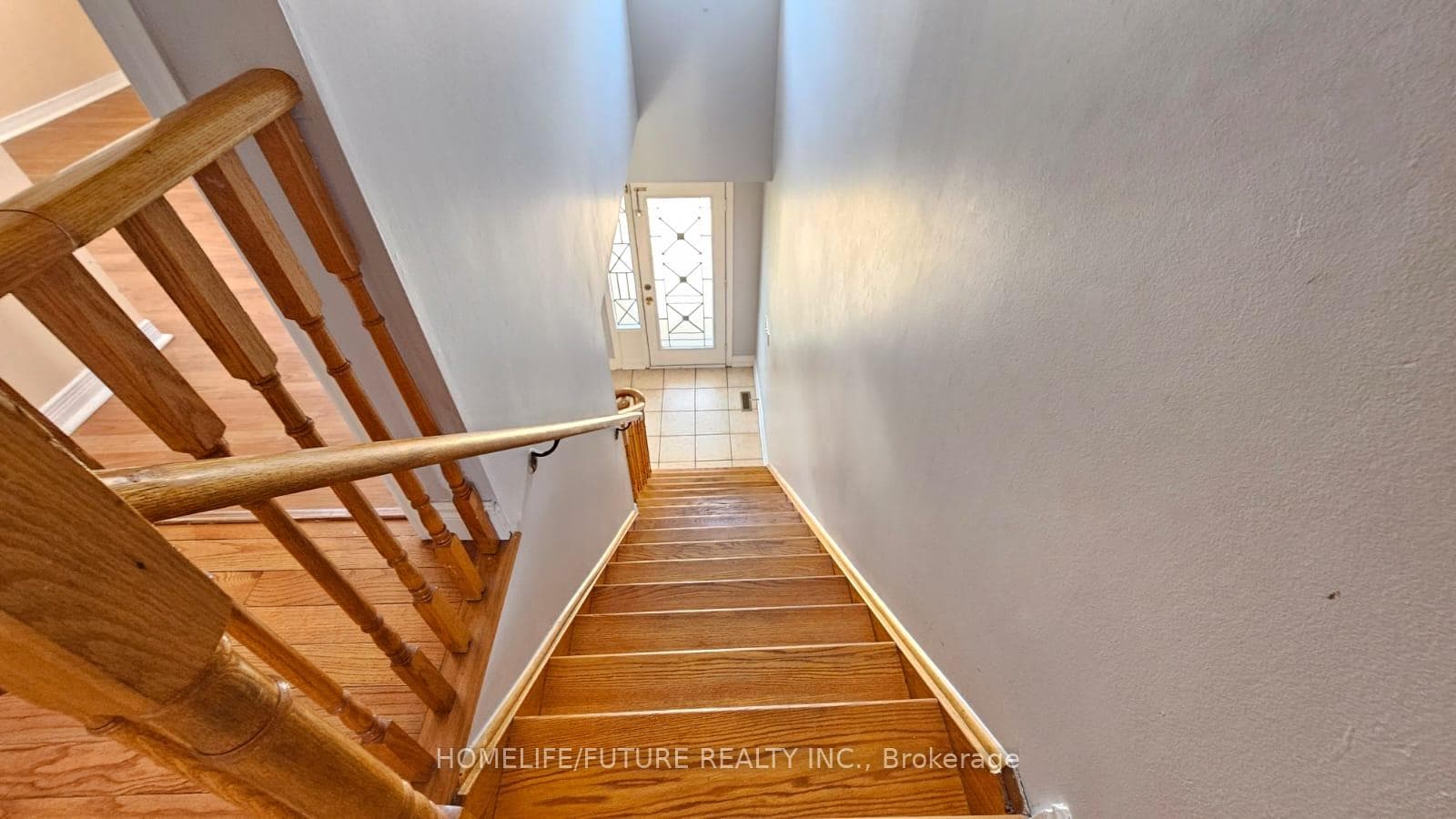 63 Knowles Drive photo 8