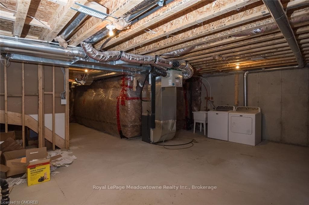 57 HATT Court photo 18