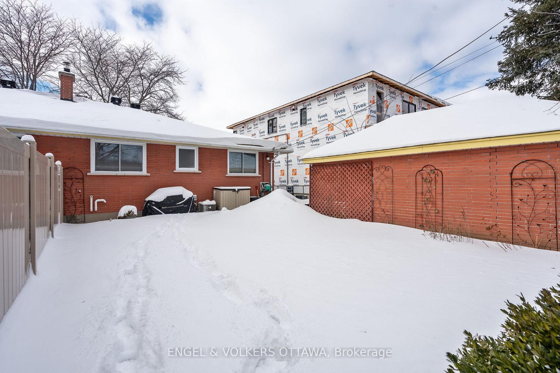 475 Edgeworth Avenue photo 41