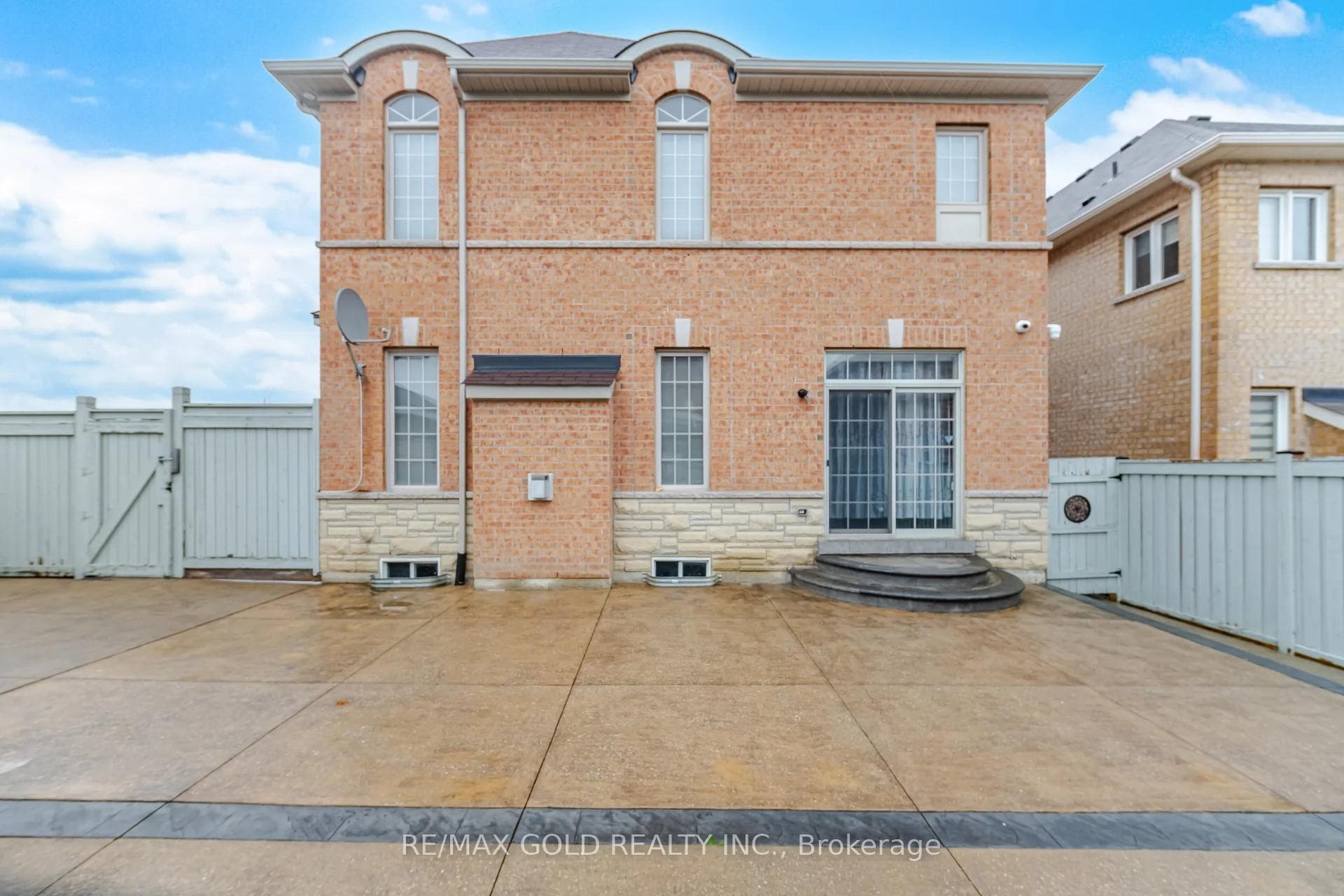 26 Drummondville Drive photo 24