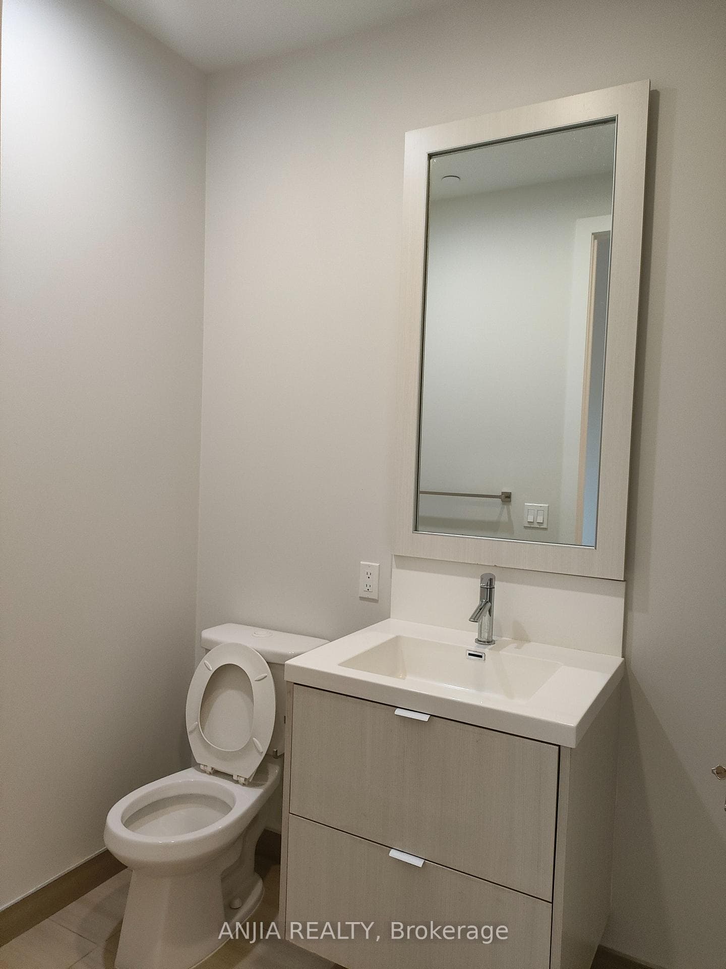 38 Cameron Street Unit 219 photo 14
