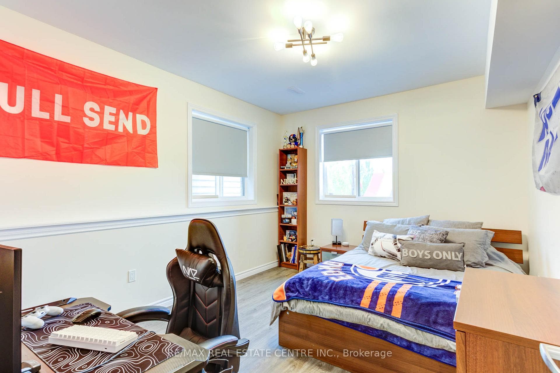 51 Creighton Avenue photo 33