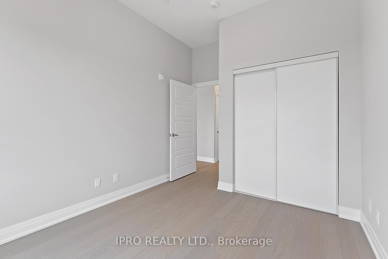 3285 Carding Mill Trail Unit 502 photo 24