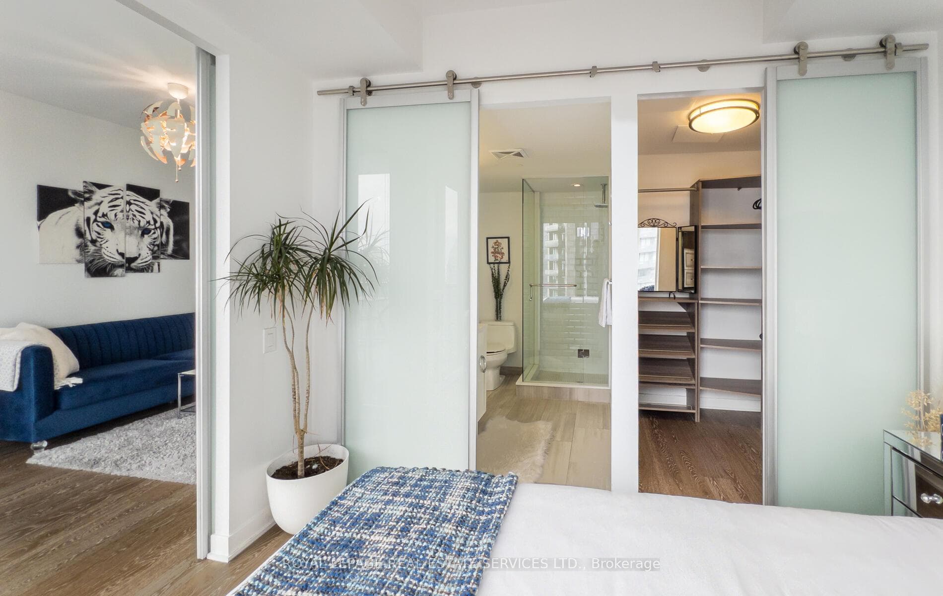 88 Park Lawn Road Unit 2807 photo 20