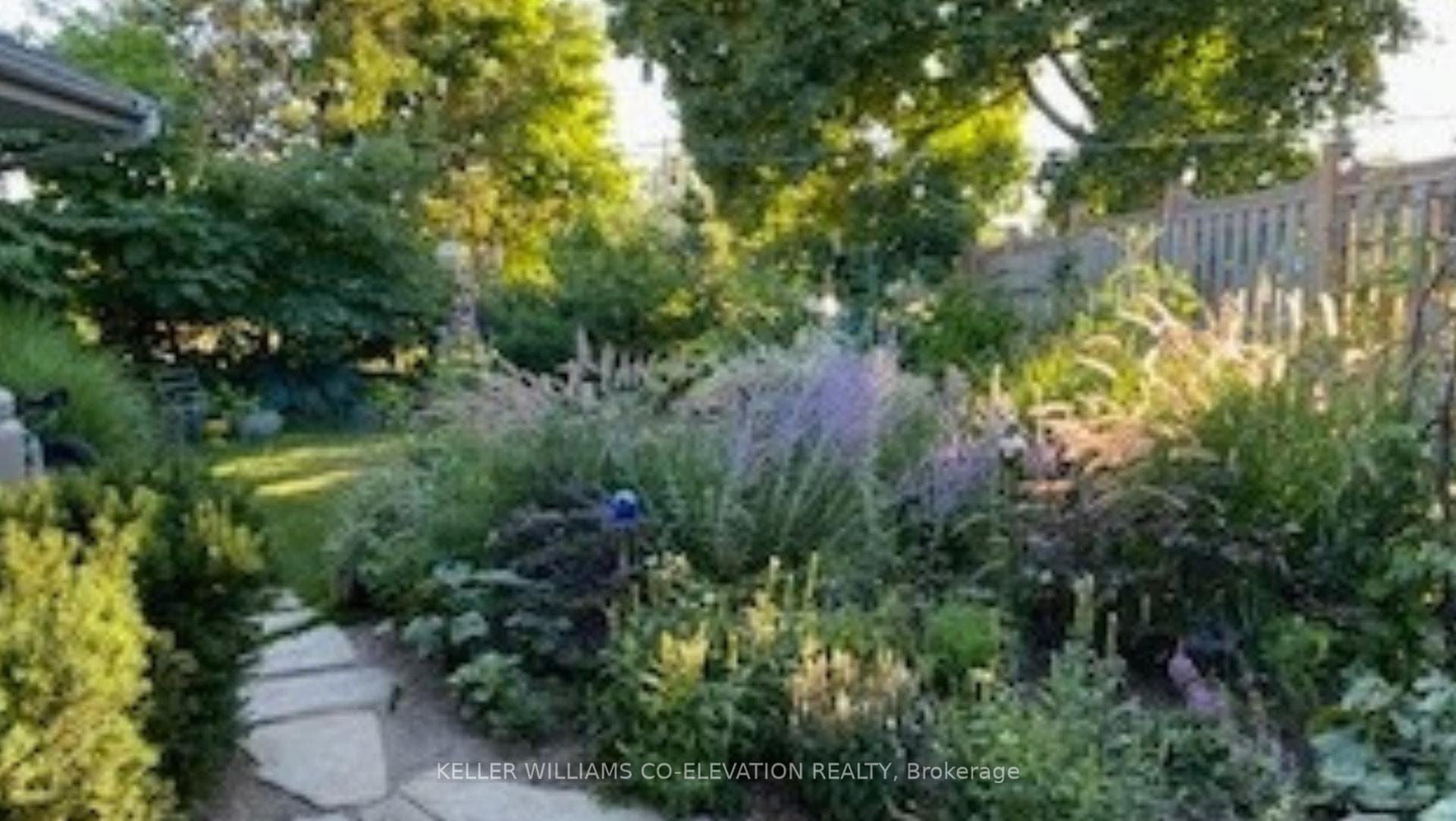 20 Hedges Boulevard photo 38