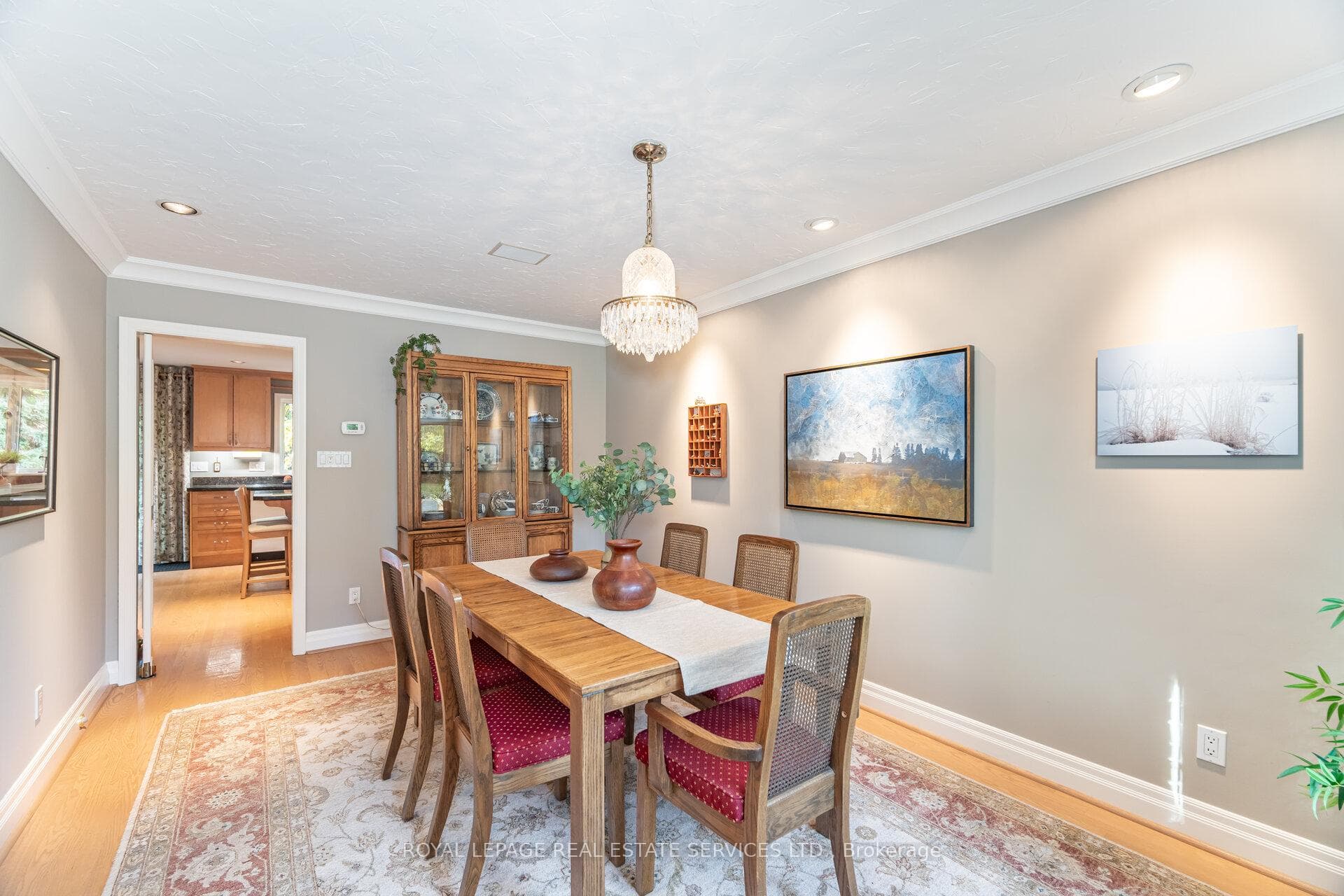 2 Hartfield Court photo 18