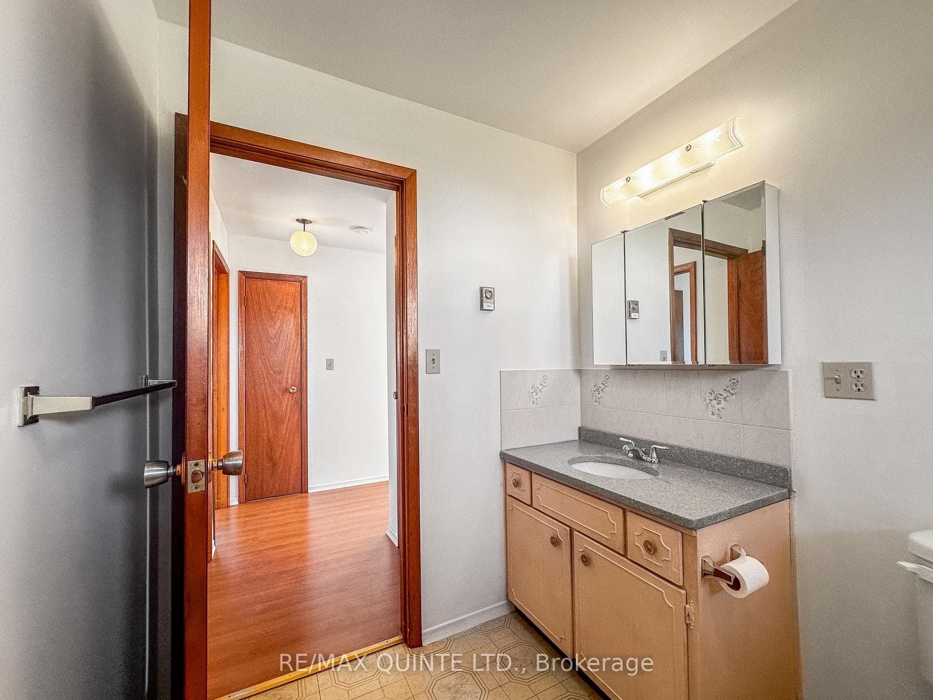8 Shenendoah Road photo 23