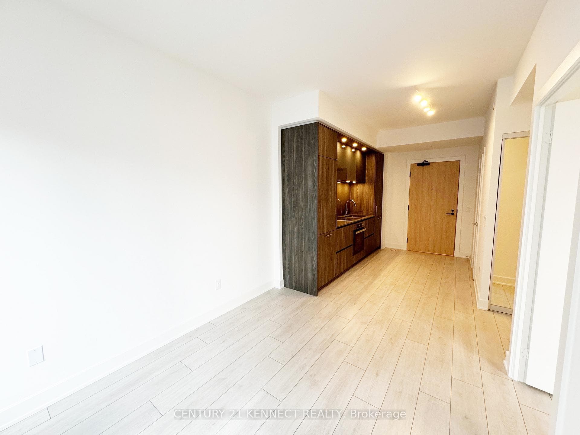 15 Mercer Street Unit 1603 photo 8