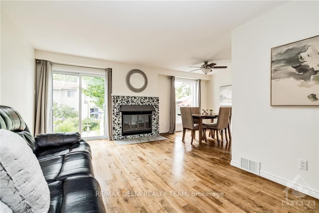 6864 BILBERRY Drive photo 5