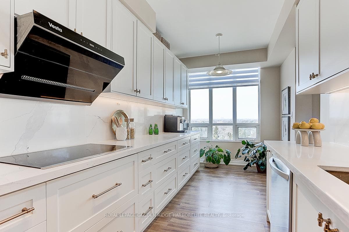 10 Bloorview Place Unit 1113 photo 11