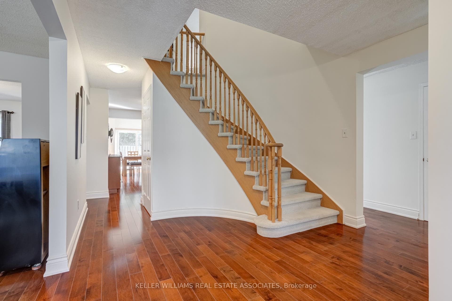 4108 Farnsworth Crescent photo 19
