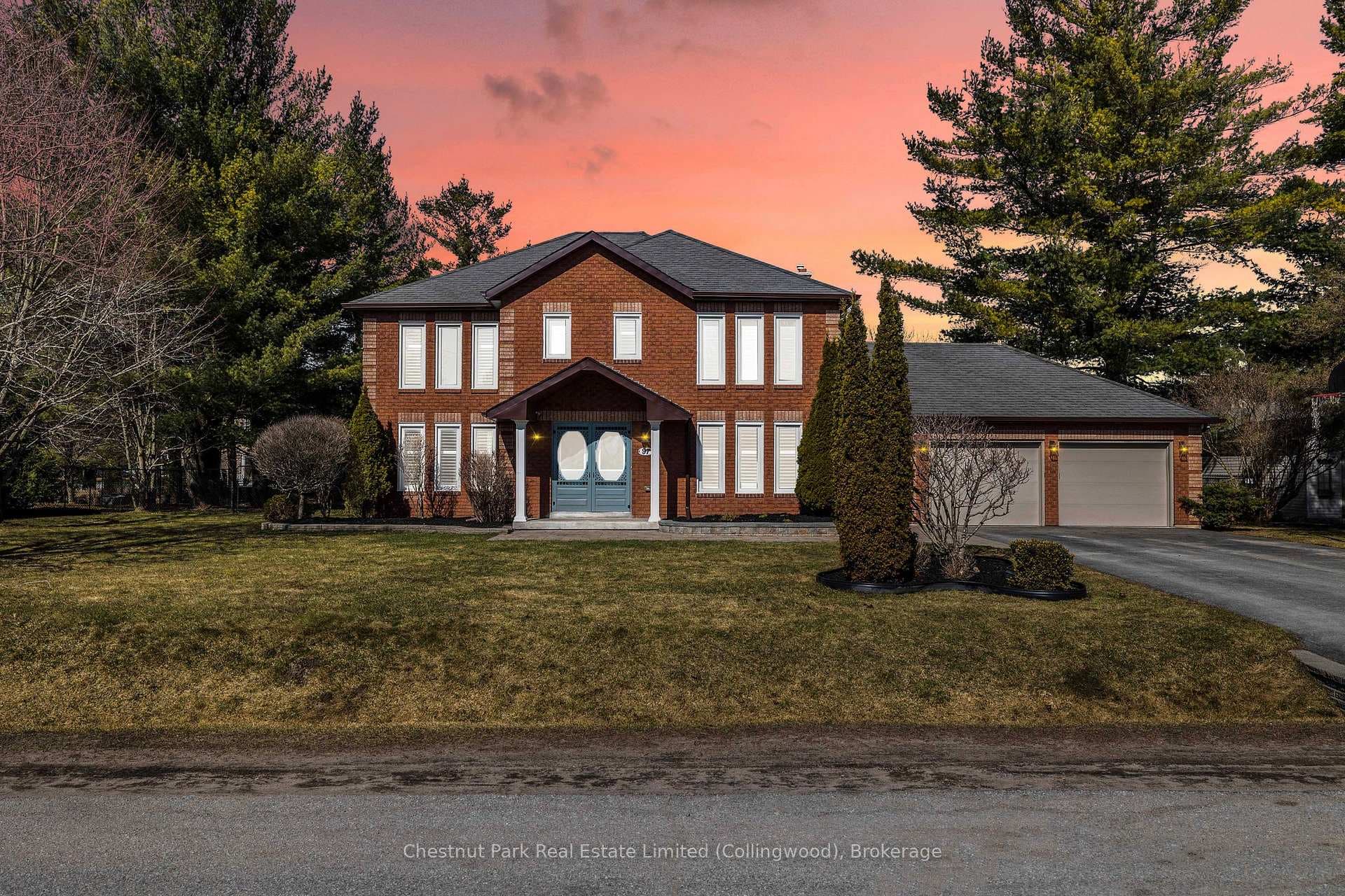 97 Idlewood Drive photo 2