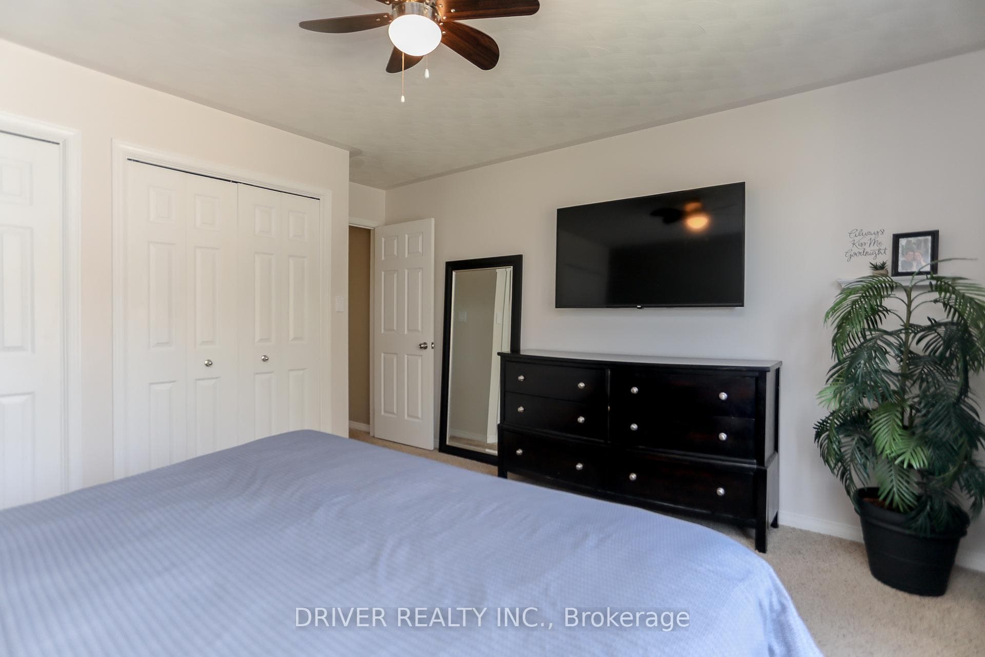 49988 Dingle Street photo 13