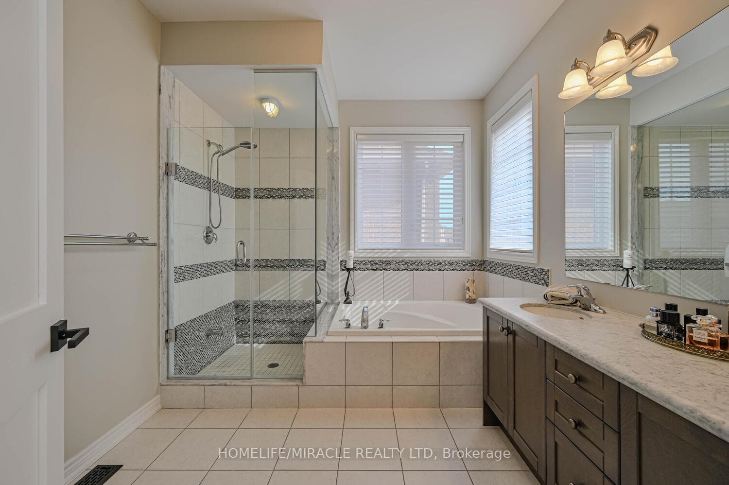 98 Killington Avenue photo 21