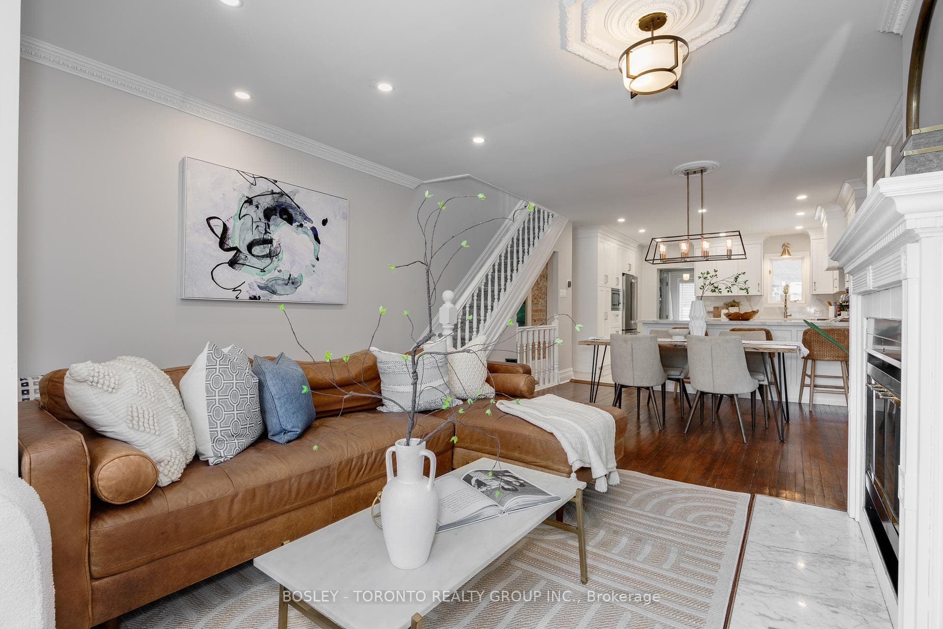 72 Coady Avenue photo 4