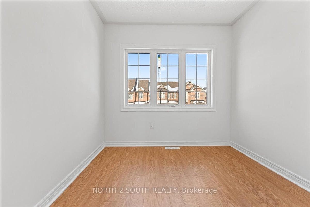 17 Gower Drive photo 15