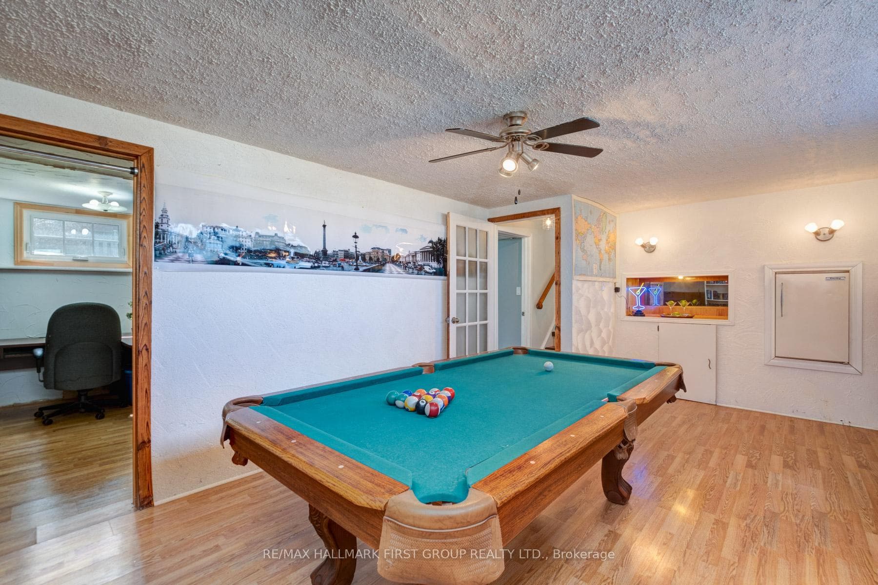 924 Finley Avenue photo 32