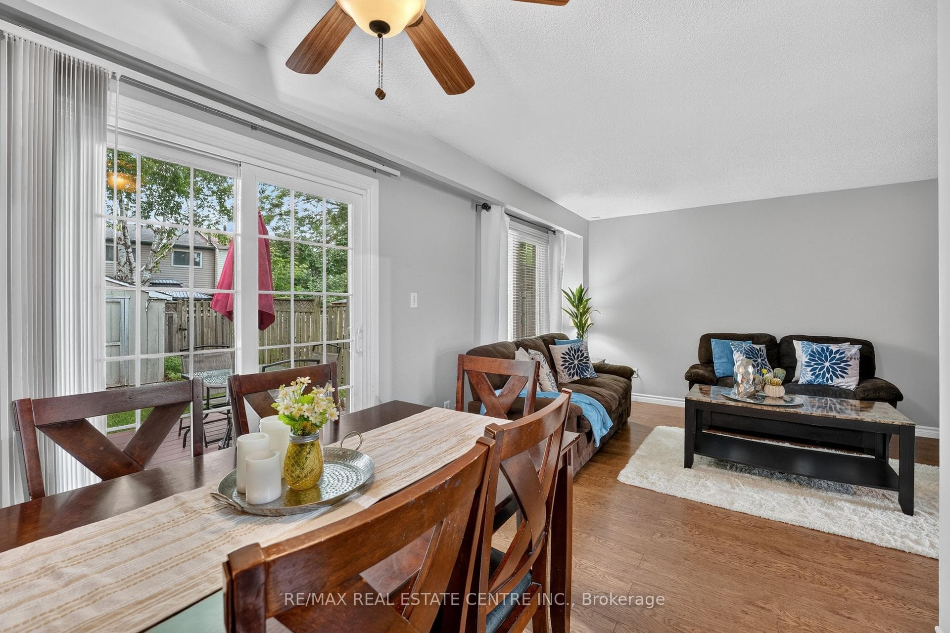 23 Burbank Crescent photo 12