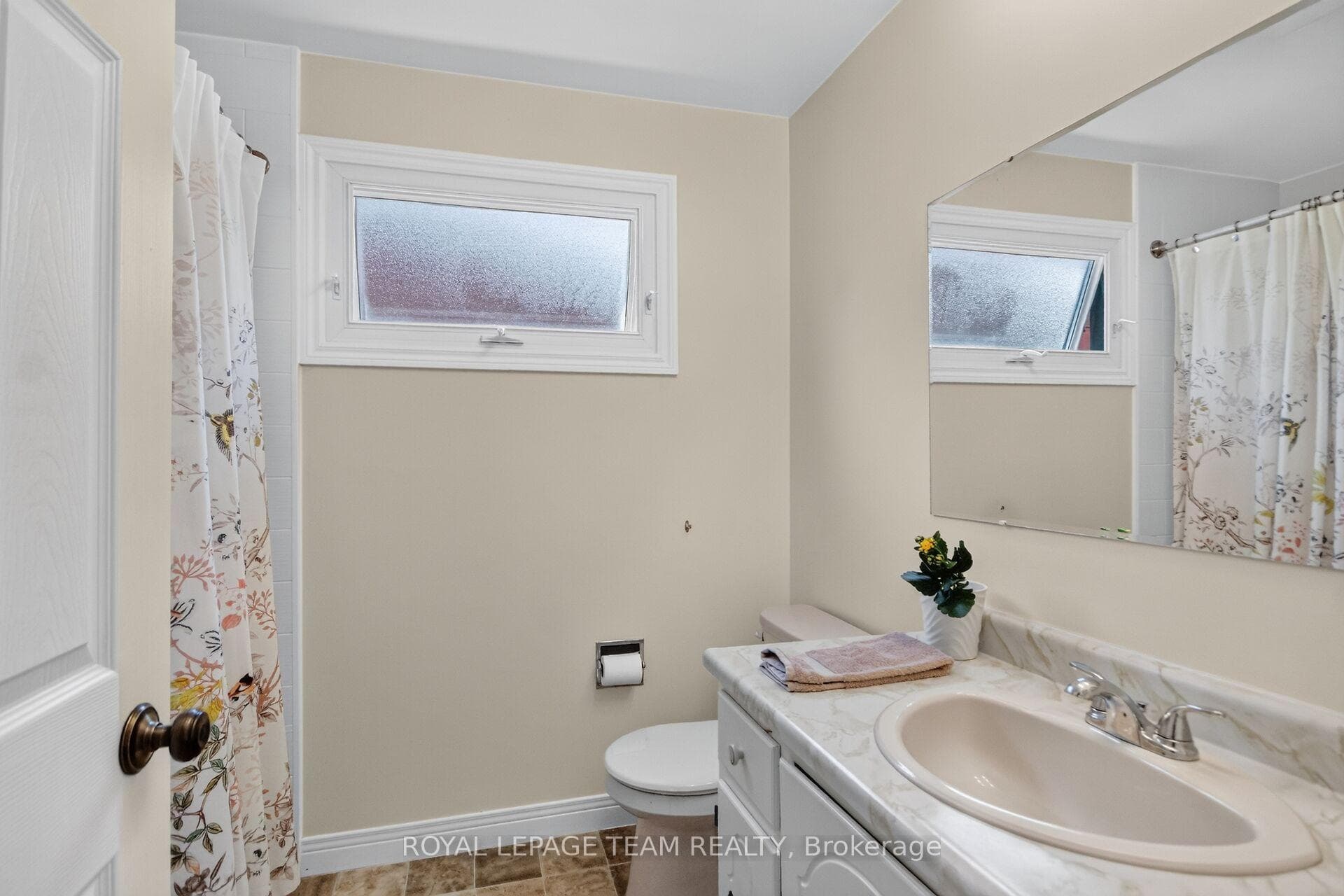 3 Haywood Crescent photo 23