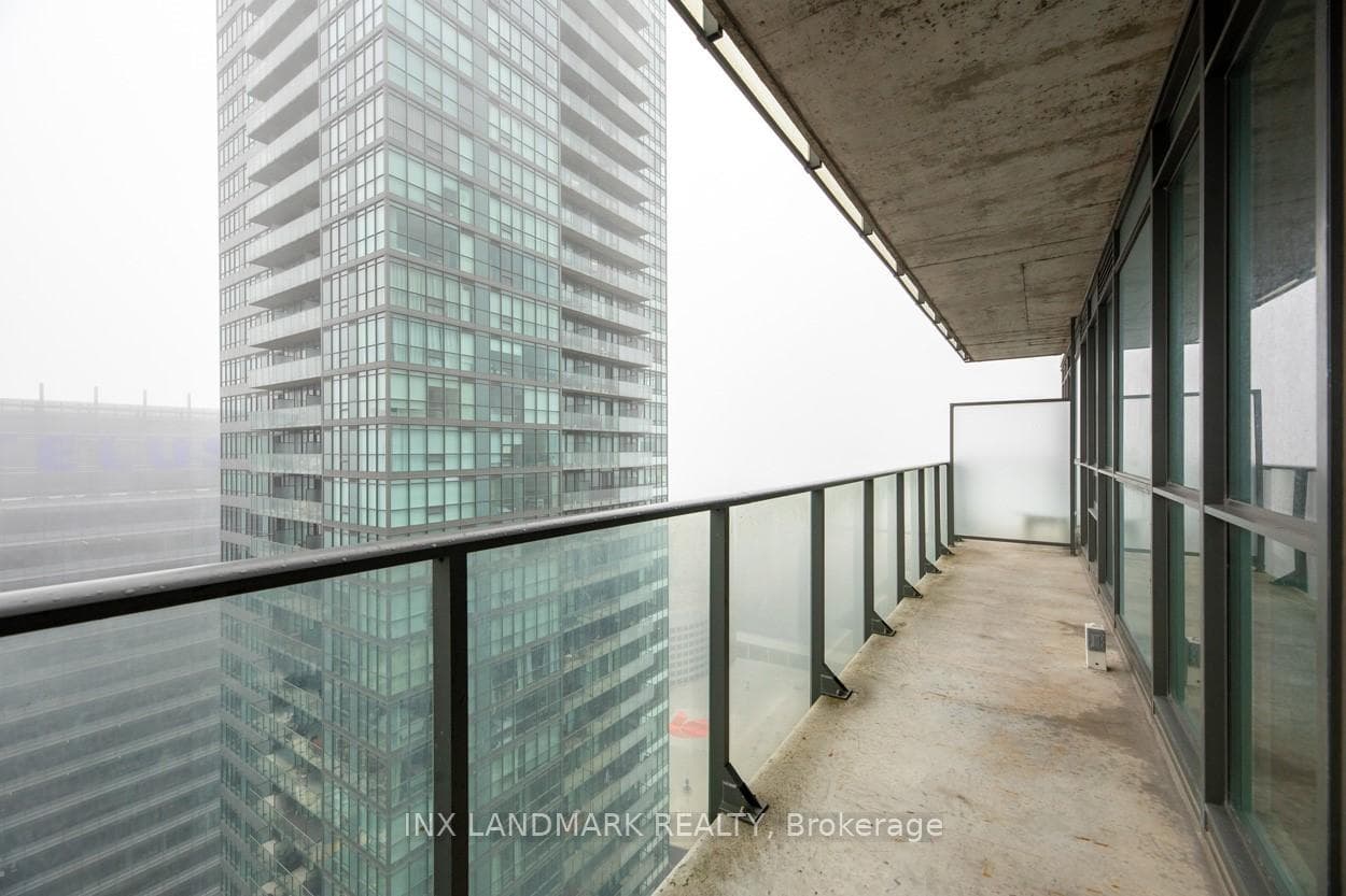 55 Bremner Boulevard Unit 4003 photo 25
