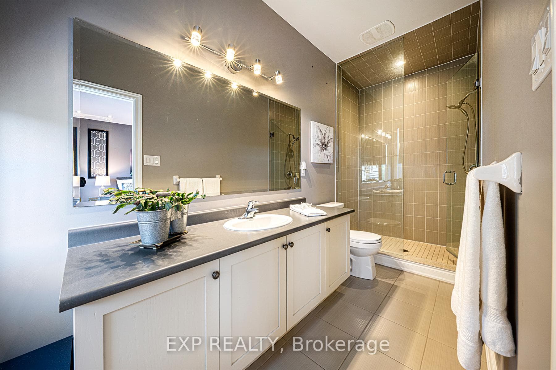 Primary Ensuite