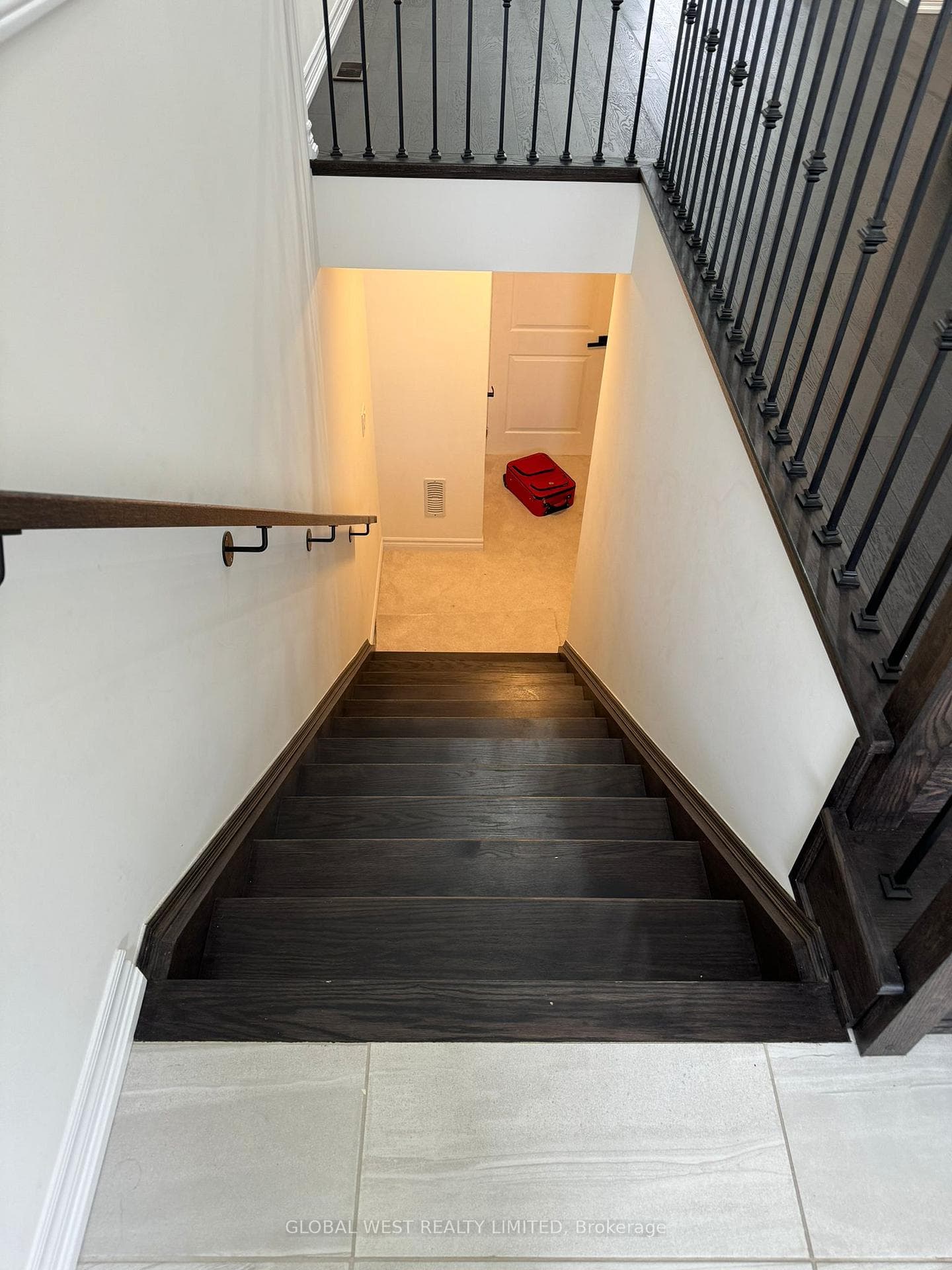490 parent Place photo 9