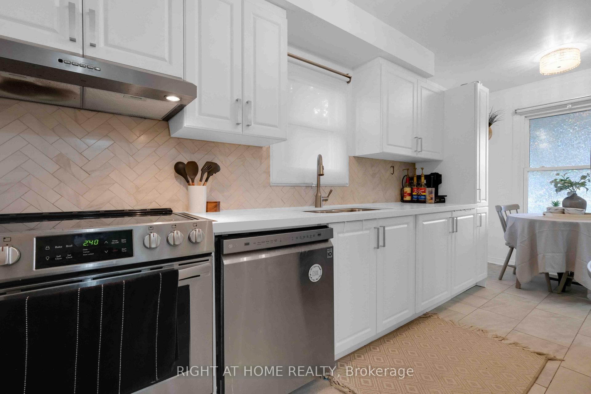 1055 Central Park Boulevard Unit #4 photo 9