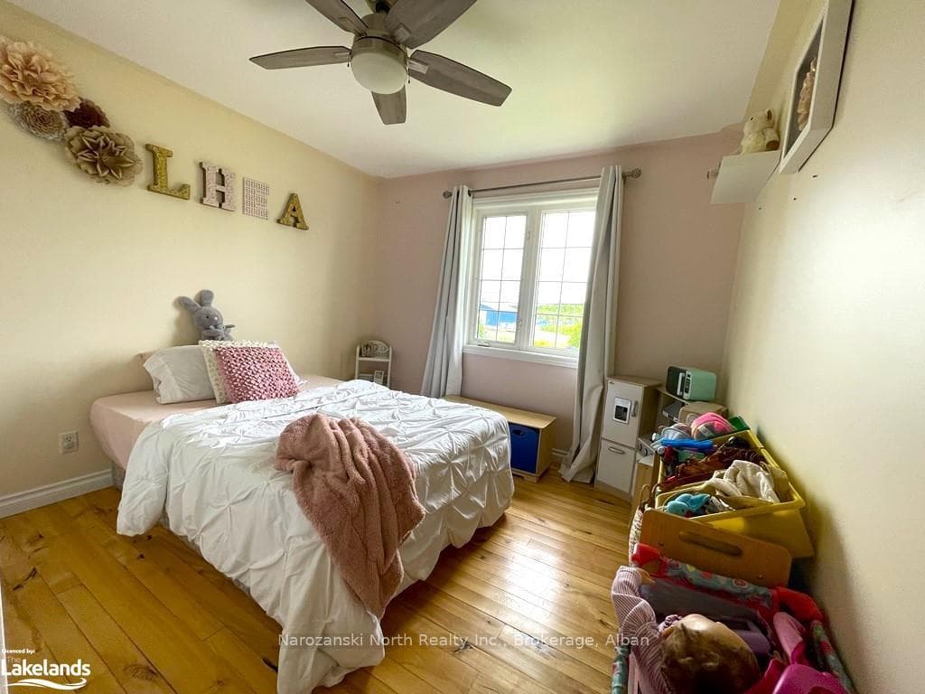 147 ST DAVID Street photo 16