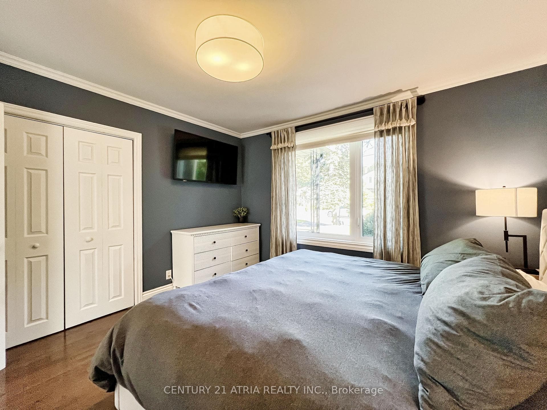 11 Latham Avenue photo 13
