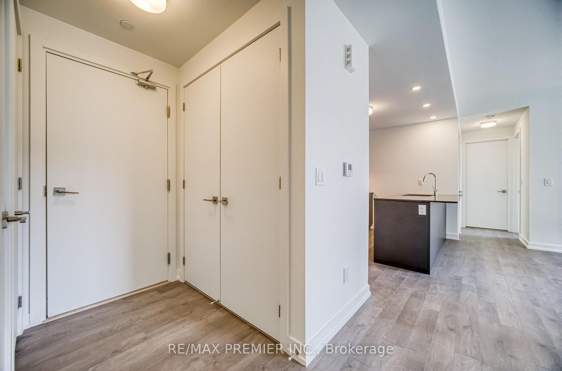 7 Red Squirrel Lane Unit E202 photo 6