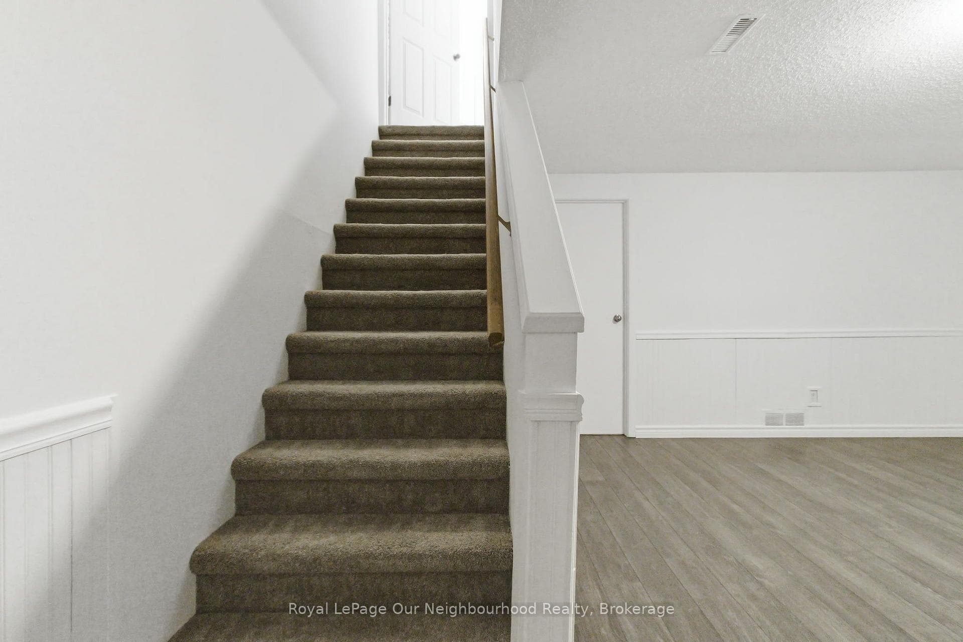 226 Highview Avenue Unit 70 photo 21