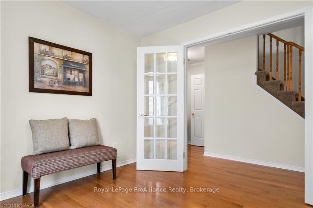 1178 BENTLEY Terrace photo 20