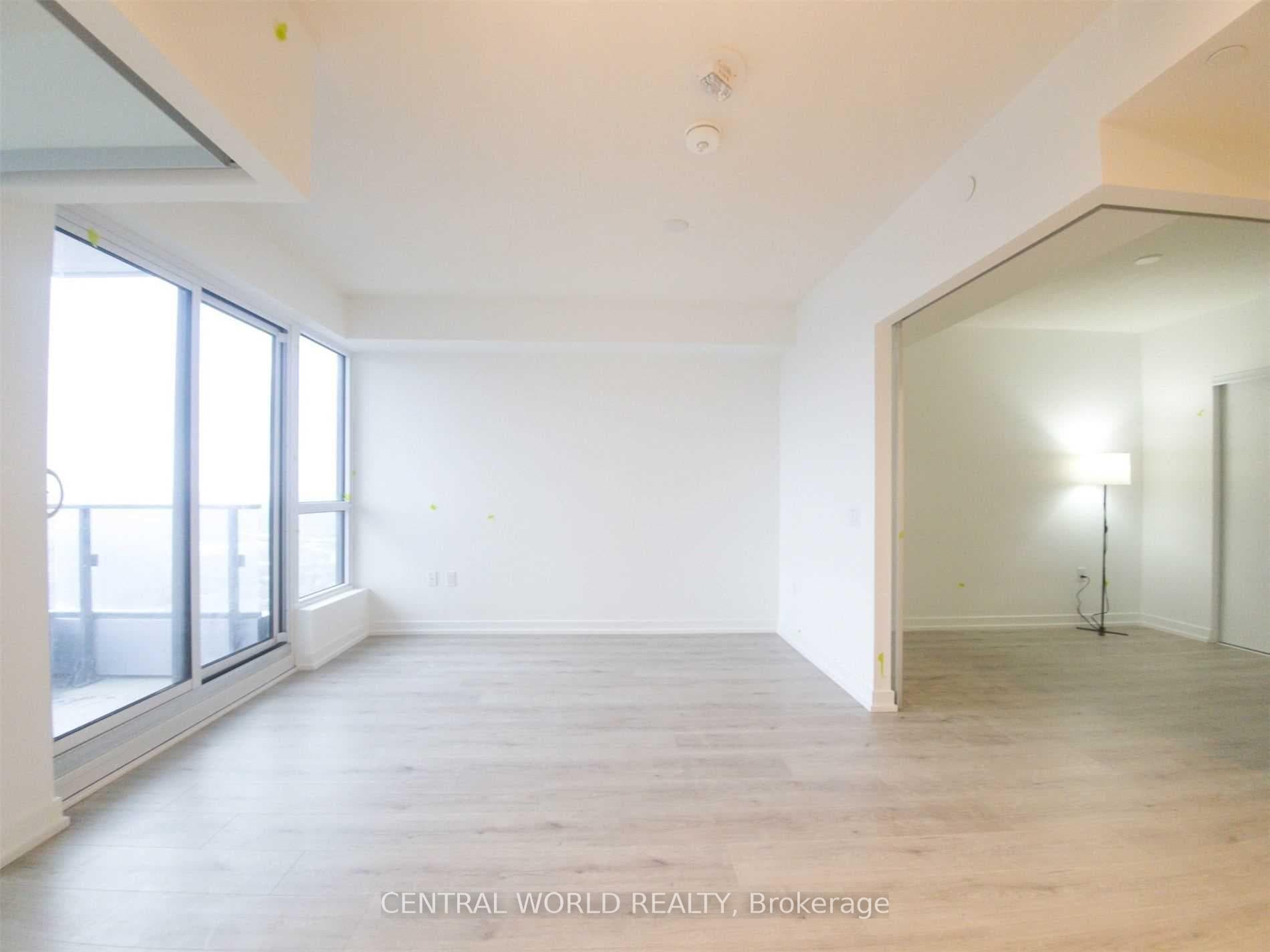 395 Bloor Street Unit 4005 photo 6