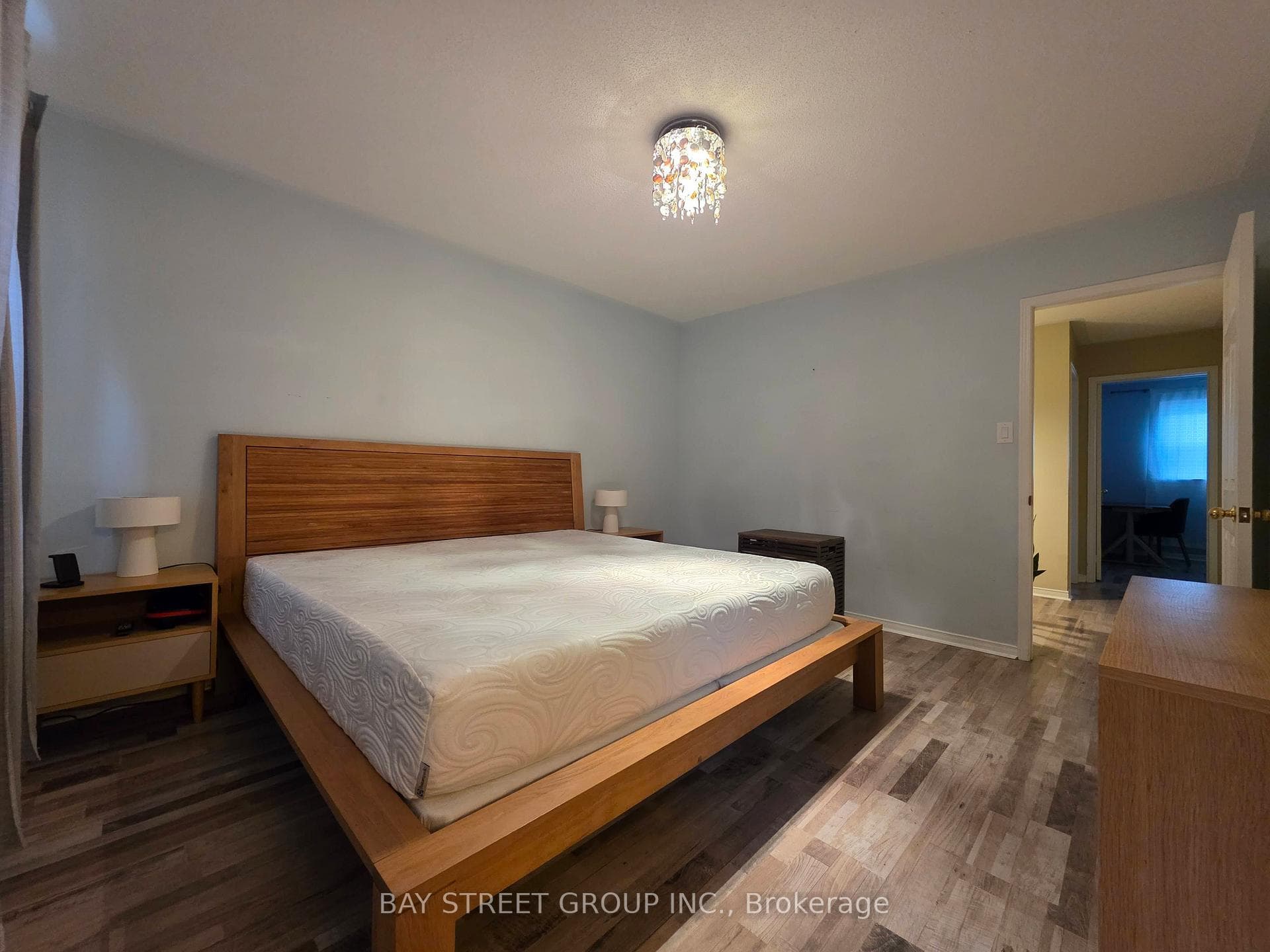 182 Gatwick Drive photo 15