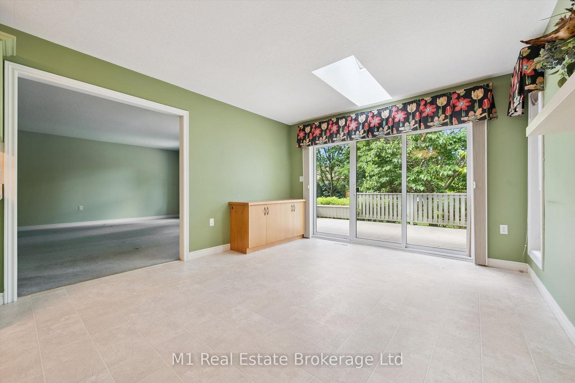 55 Honeysuckle Drive photo 25