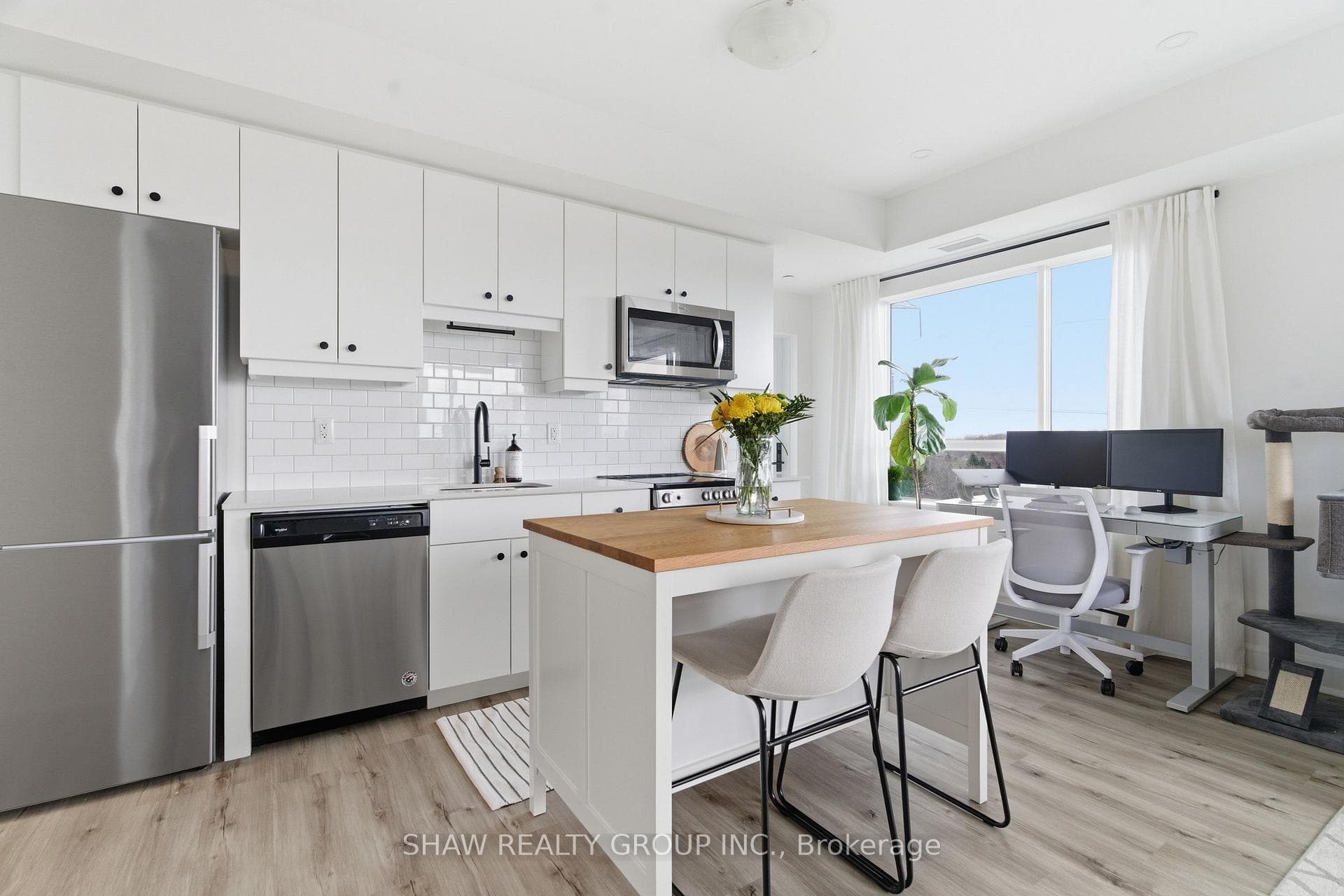 247 Northfield Drive Unit 601 photo 22