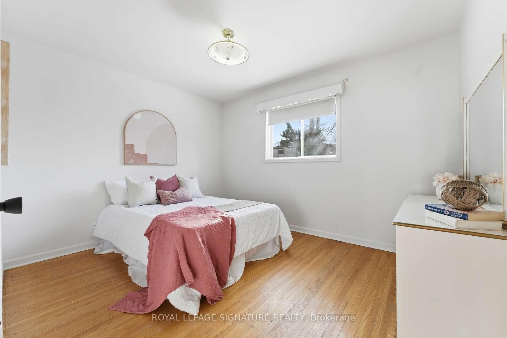 153 Lynnbrook Drive photo 19