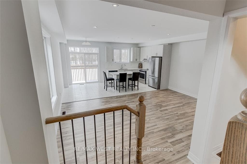 113 Hartley Avenue Unit 22 photo 5