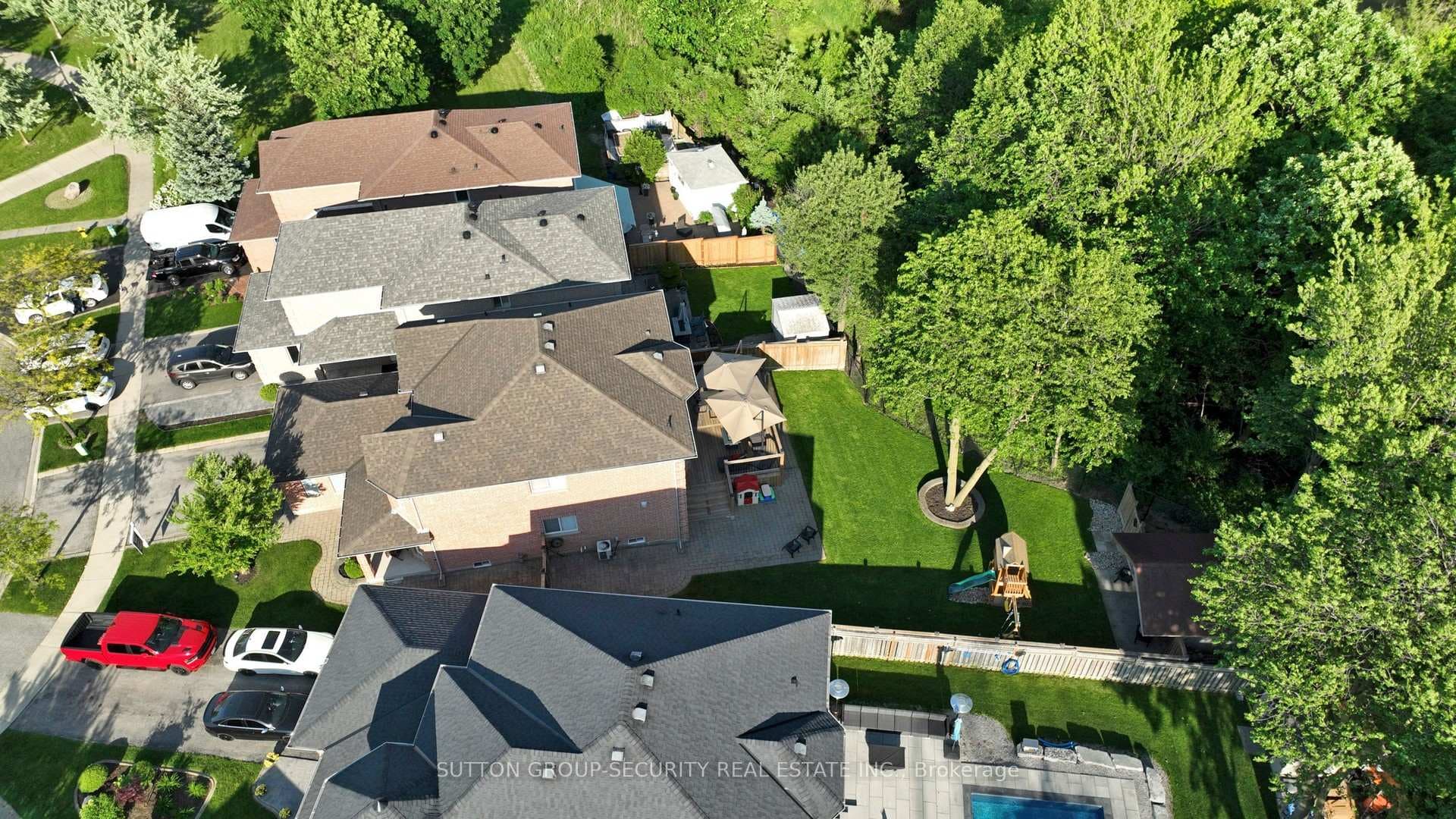 70 Brasswinds Court photo 35