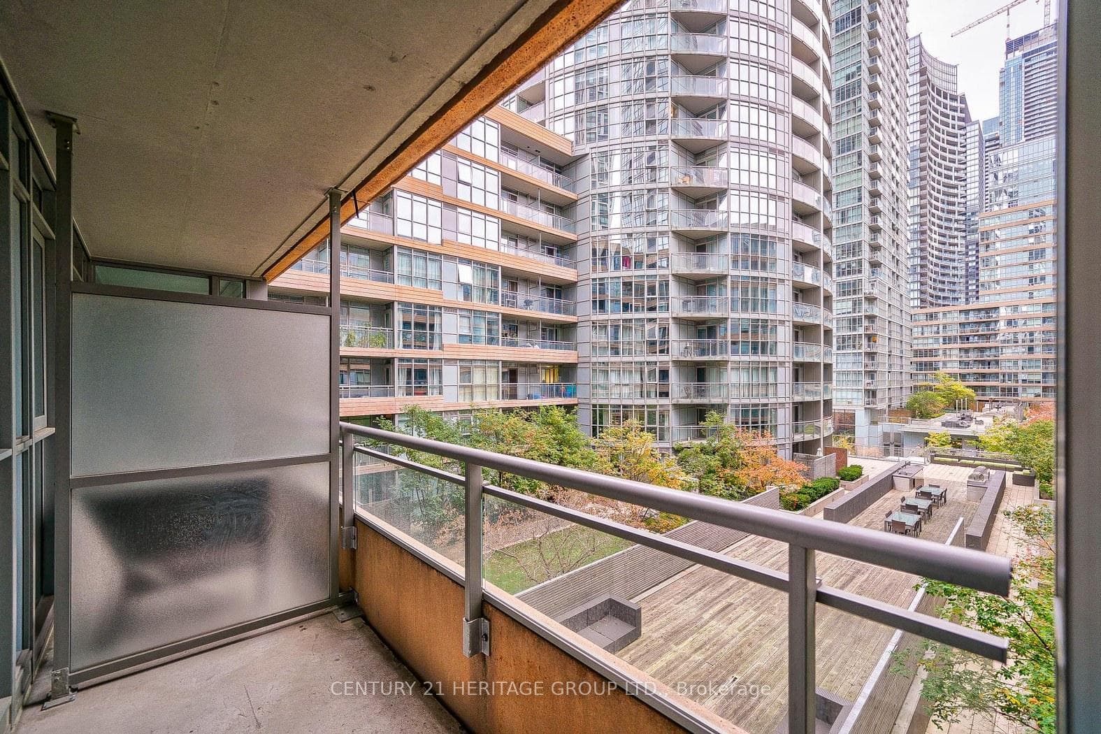 151 Dan Leckie Way Unit 542 photo 21