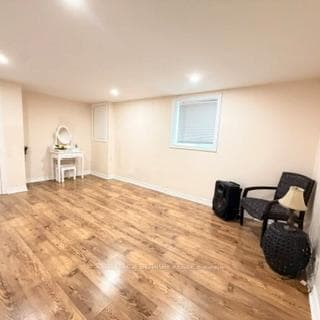 3388 Trelawny Circle photo 36