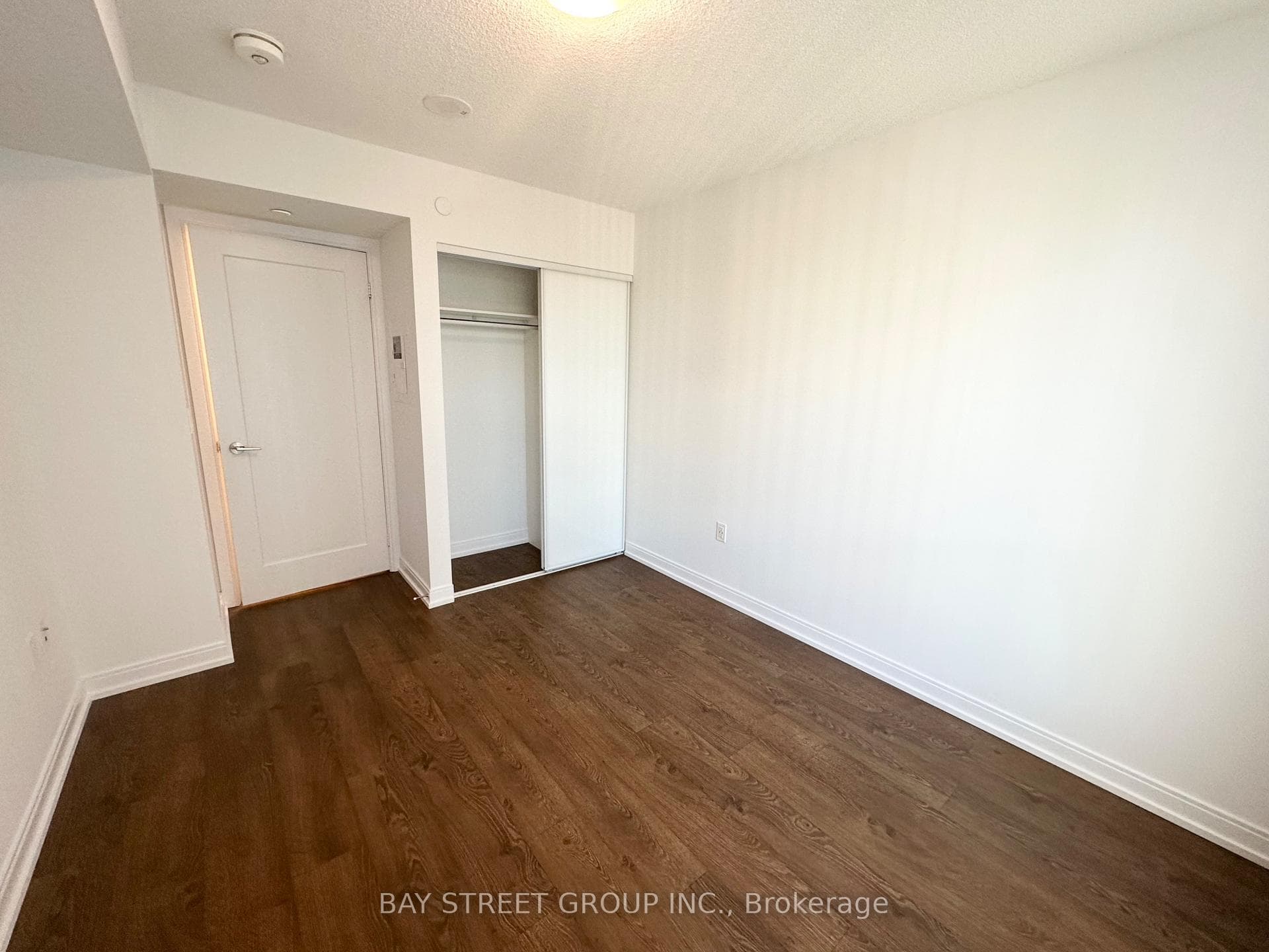 275 Village Green Square Unit 2217 photo 7