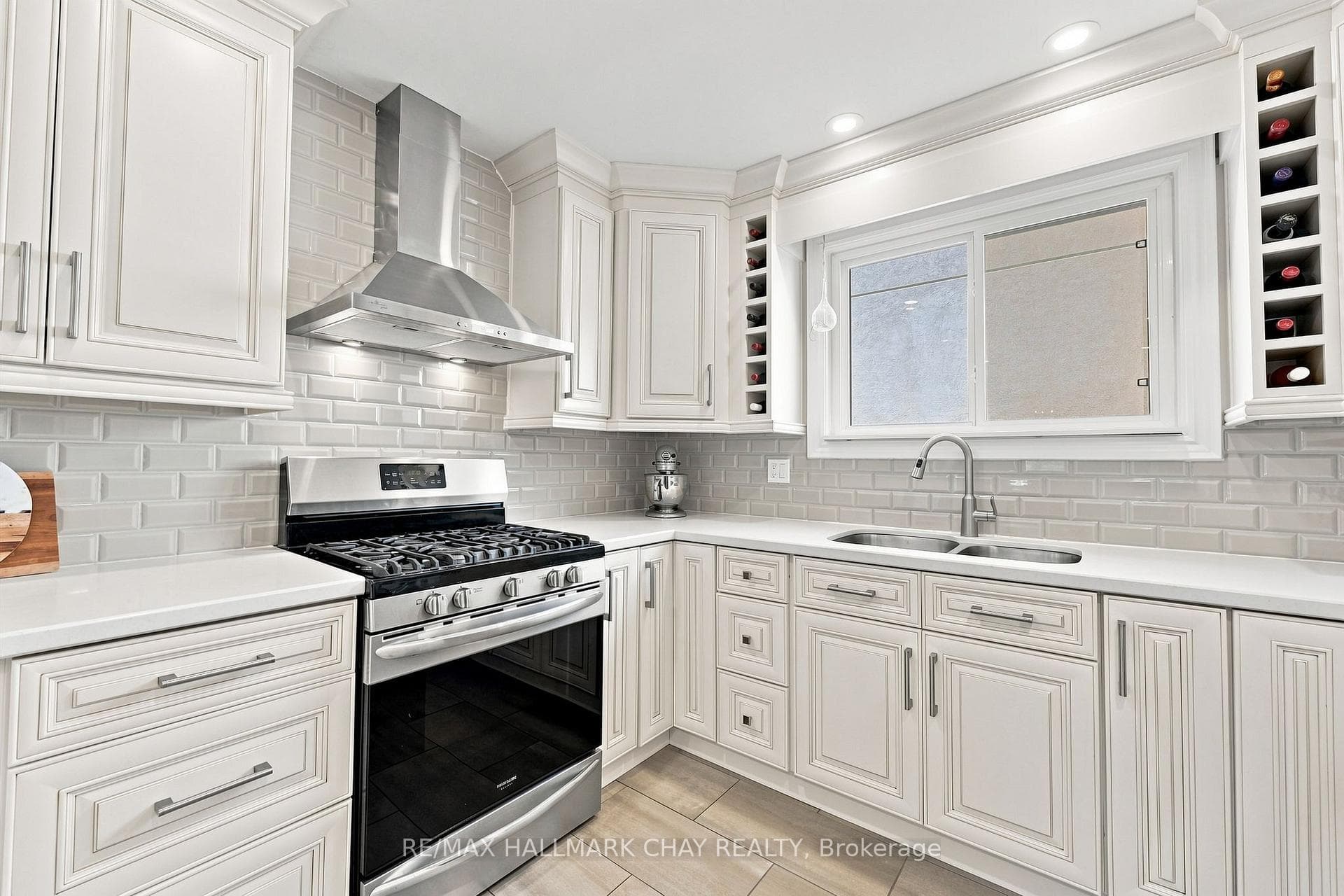 278 Carlisle Street photo 6