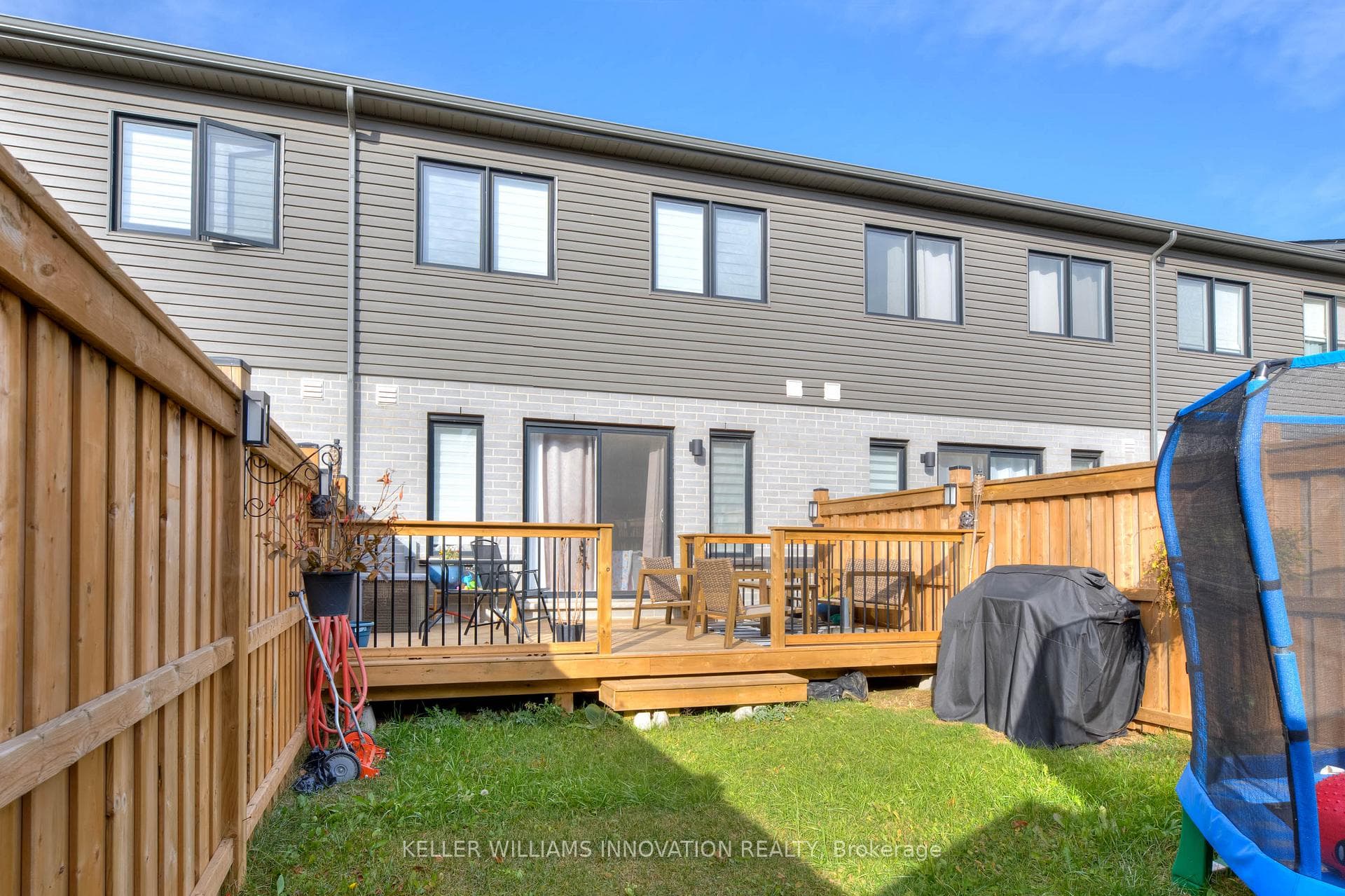 61 Wilkinson Avenue photo 39