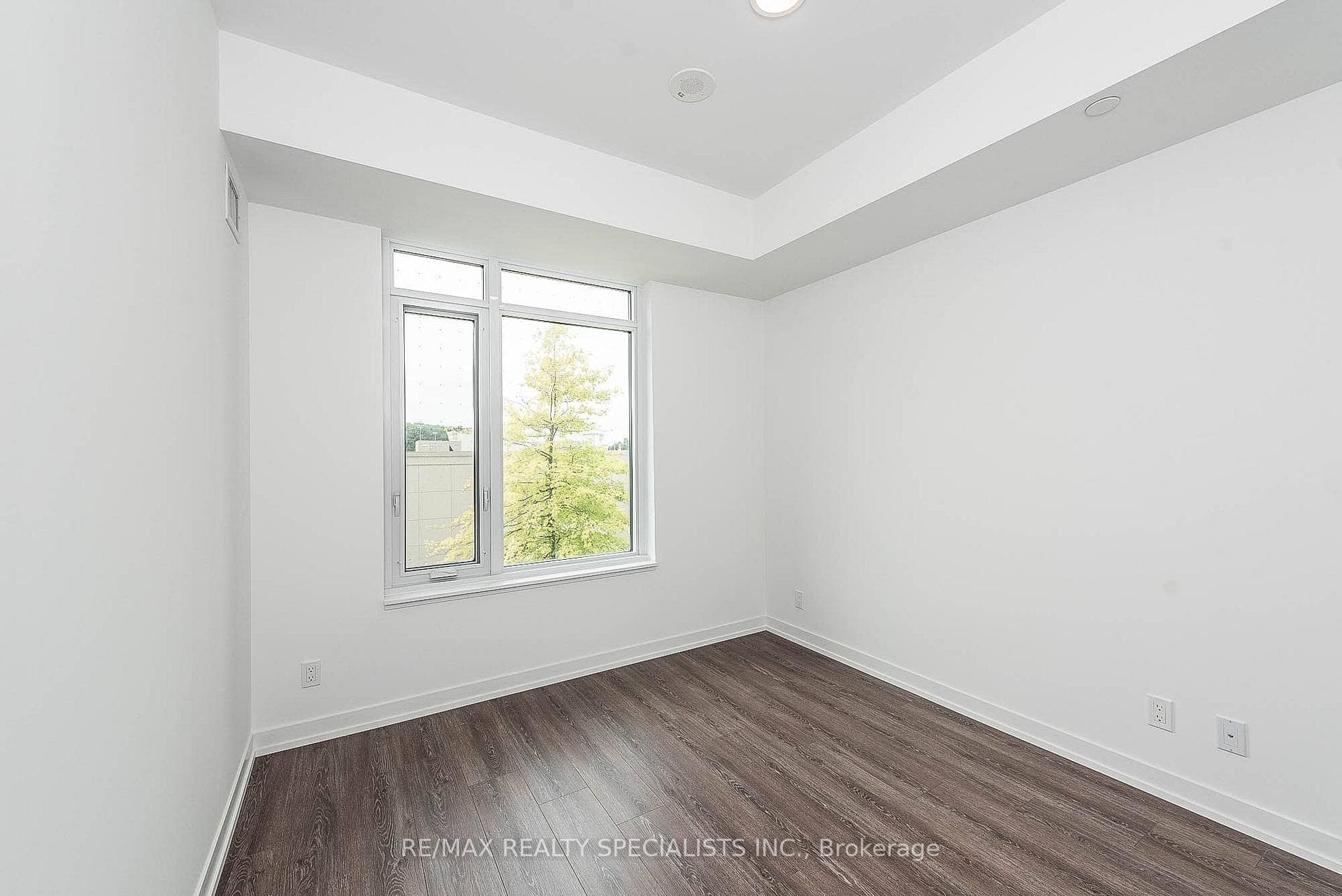 8 Beverly Glen Boulevard Unit 202 photo 16