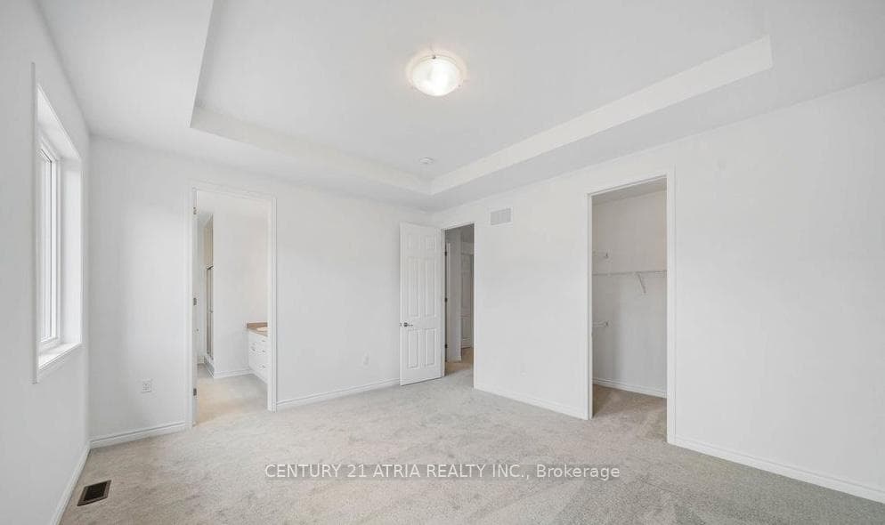 1408 Mockingbird Square photo 17