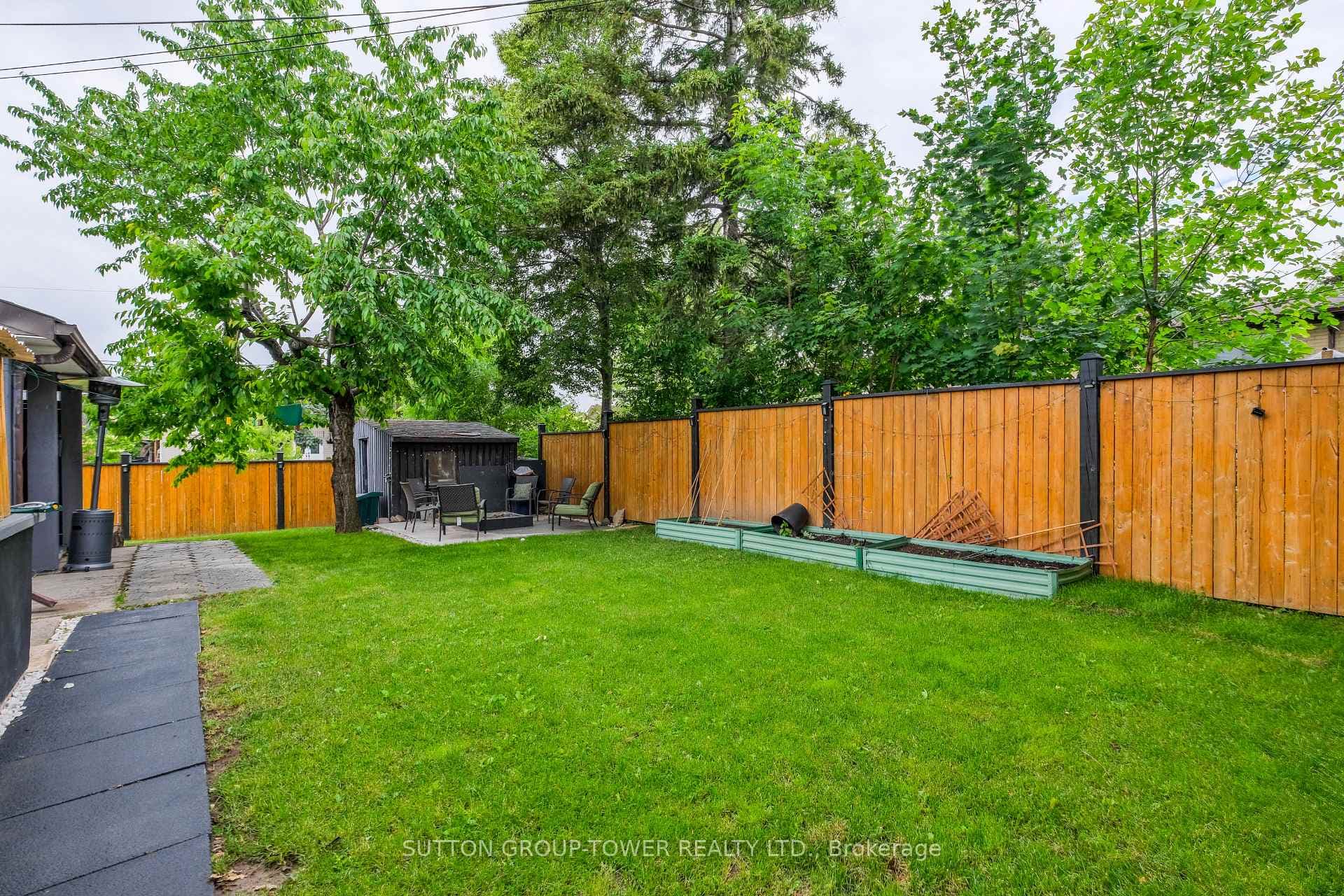 40 Lamberton Boulevard photo 46