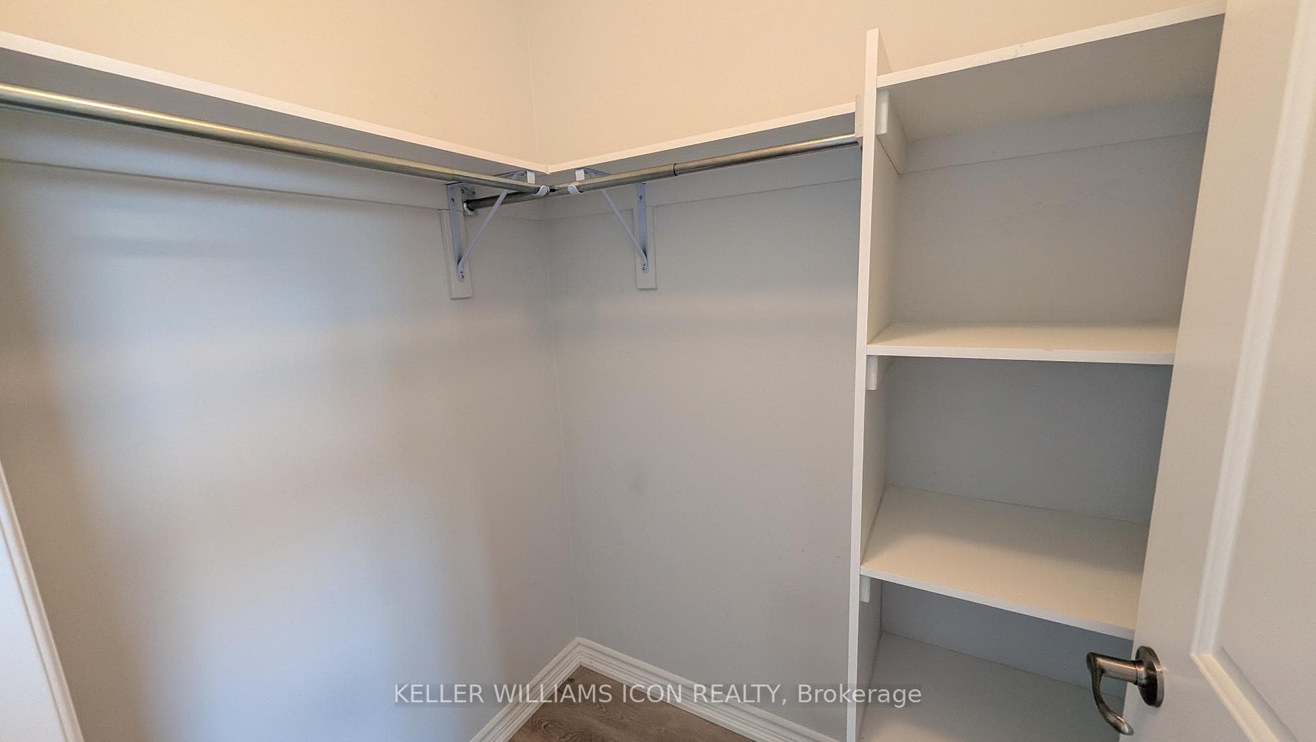 1350 Hemlock Road Unit 112 photo 21