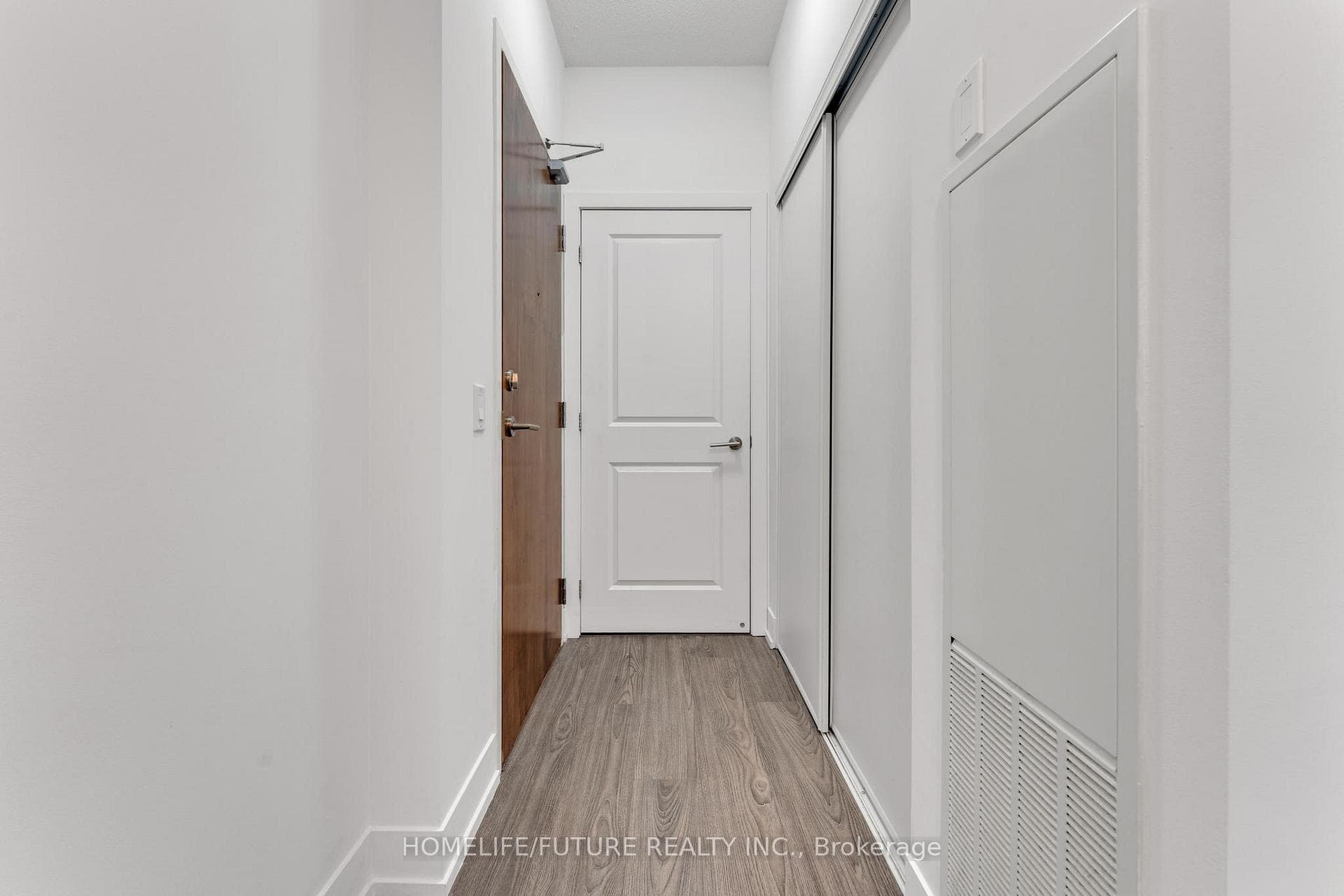 1215 Bayly Street Unit 1301 photo 3